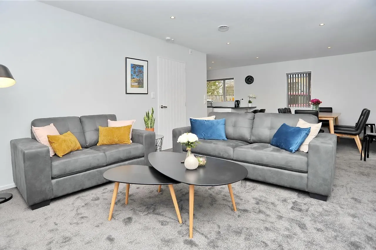 Regents Villas - Christchurch Holiday Homes 0*,